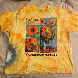 Yellow graphic tie dye t-shirt, size XL